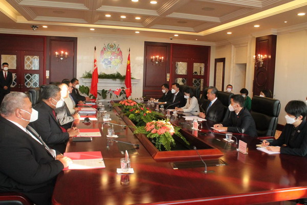 汤加首相胡阿卡瓦梅利库2.jpg