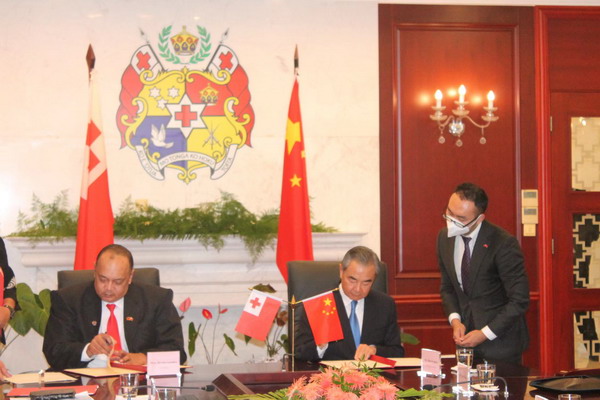 汤加首相胡阿卡瓦梅利库3.jpg