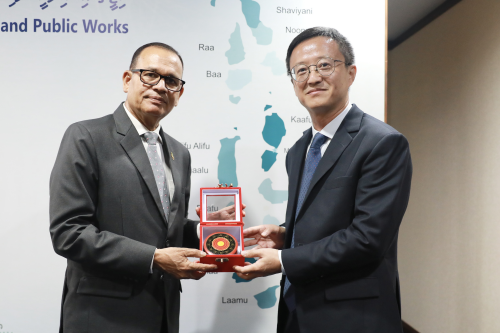 Chinese Ambassador to the Maldives Kong Xianhua Pays Courtesy Call on ...