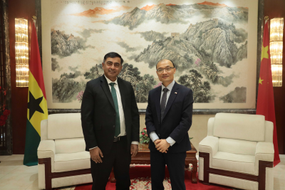 Chinese Ambassador to Ghana Tong Defa Meets with H.E. Mr. Najeeb