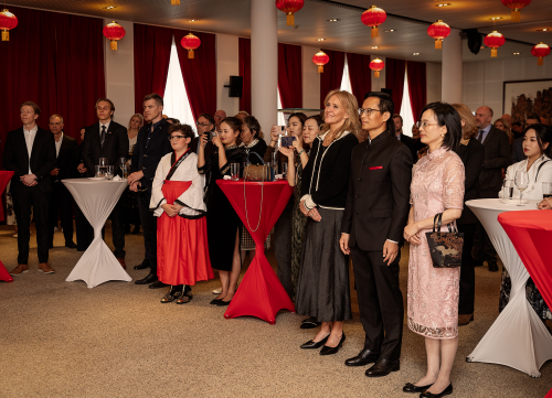 Chinese Ambassador to Iceland He Rulong Holds a Reception to Celebrate ...
