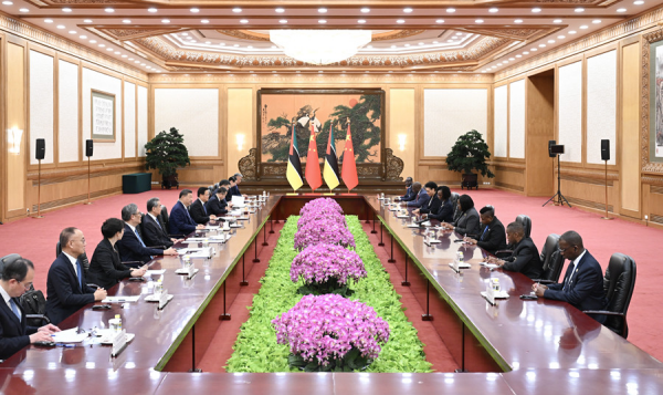 习 莫桑2.jpg