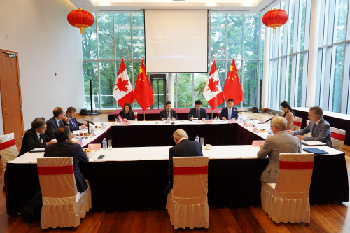 20260630座谈会2.jpg