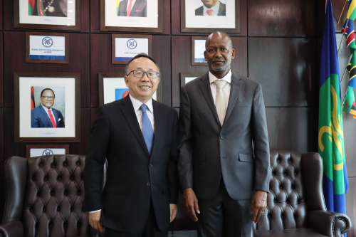 Chinese Ambassador to Botswana Fan Yong Presents Letter of ...