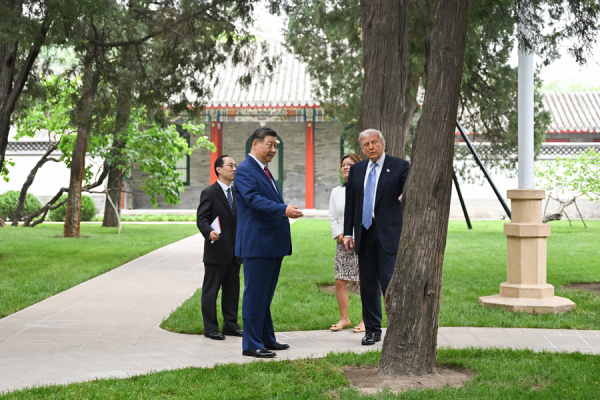小范围会晤2.jpg