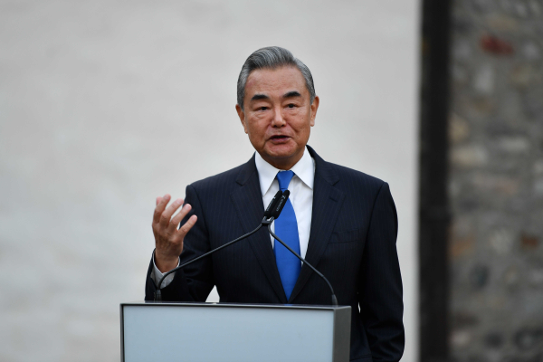 王 瑞士记者快讯2.jpg