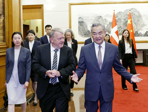 王 丹麦5最新.jpg