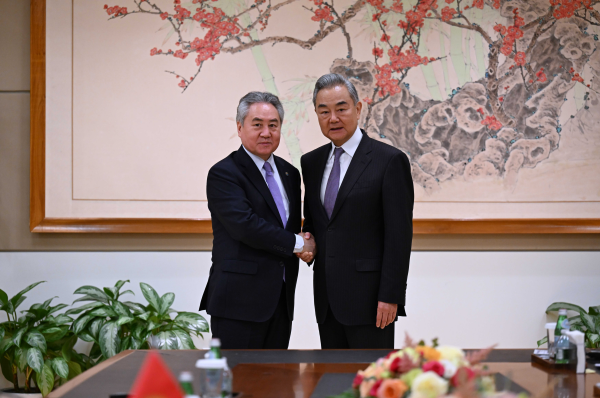 吉尔吉斯3.jpg