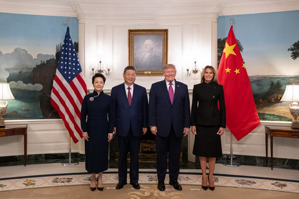欢迎仪式5_缩小大小.jpg