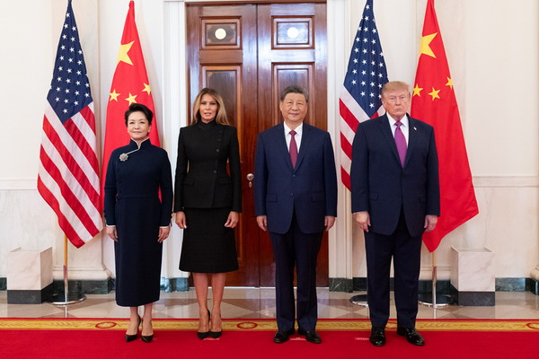 欢迎仪式6_缩小大小.jpg