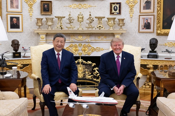 欢迎仪式23_缩小大小.jpeg