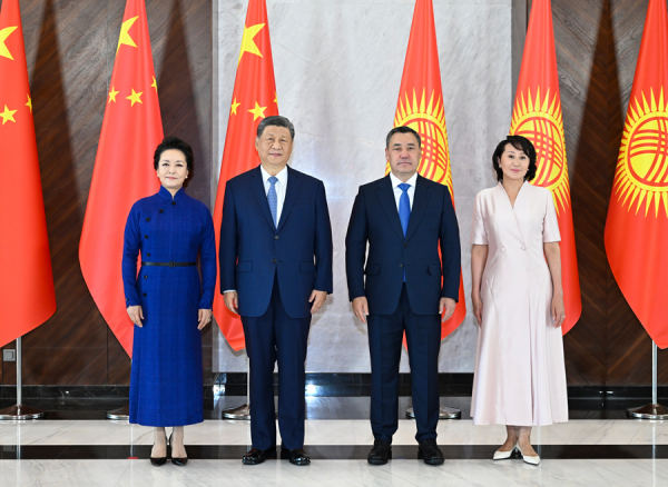 习 吉总统会谈1.jpg