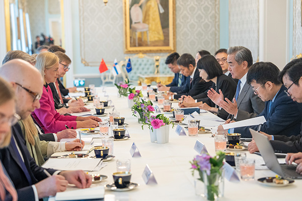 3-600.jpg