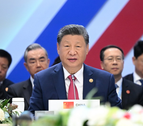 习近平出席金砖国家领导人第十六次会晤并发表重要讲话1_缩小大小.jpg